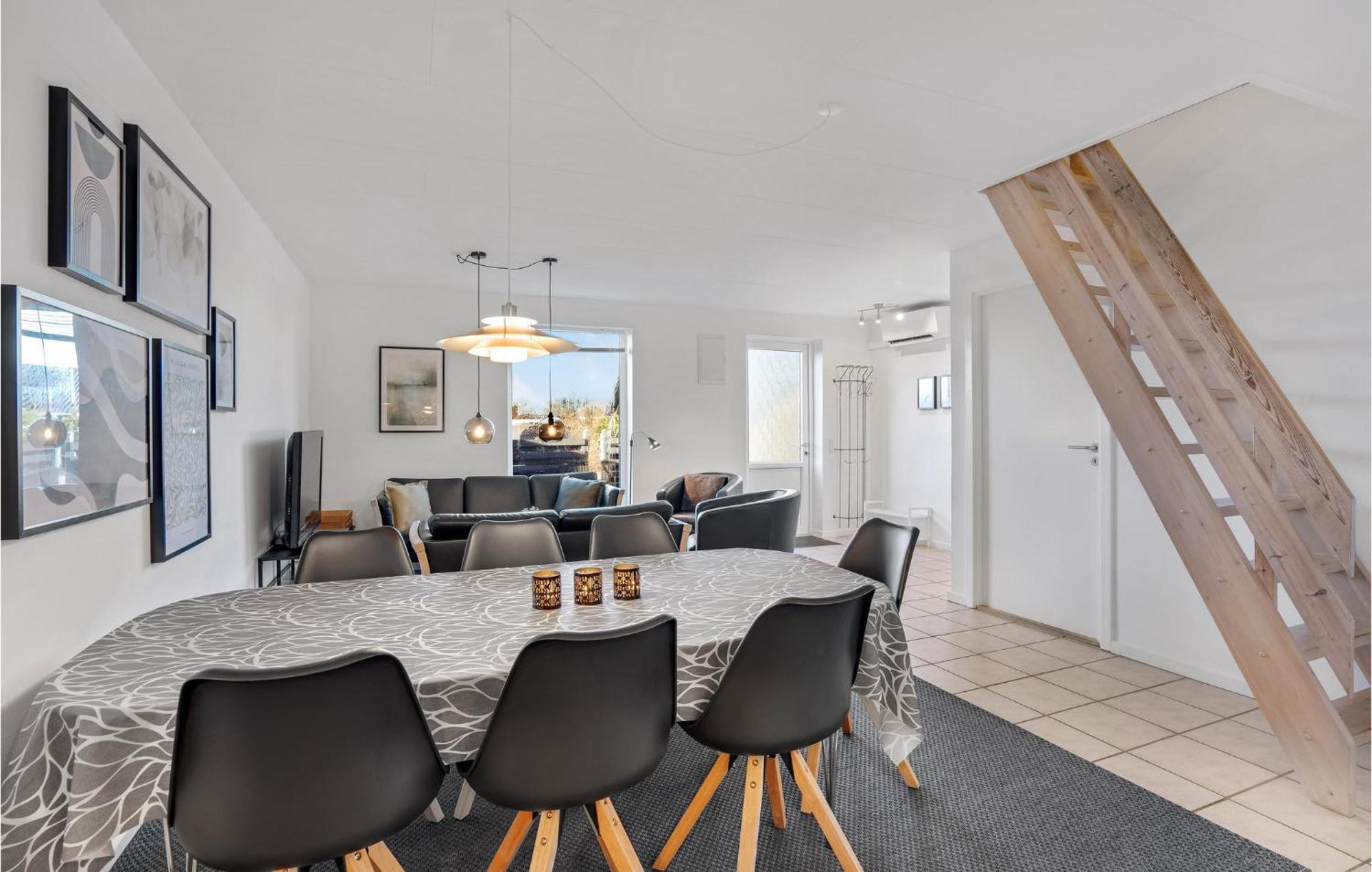 Amazing Home In Hvide Sande With Wifi Bjerregård Exteriér fotografie