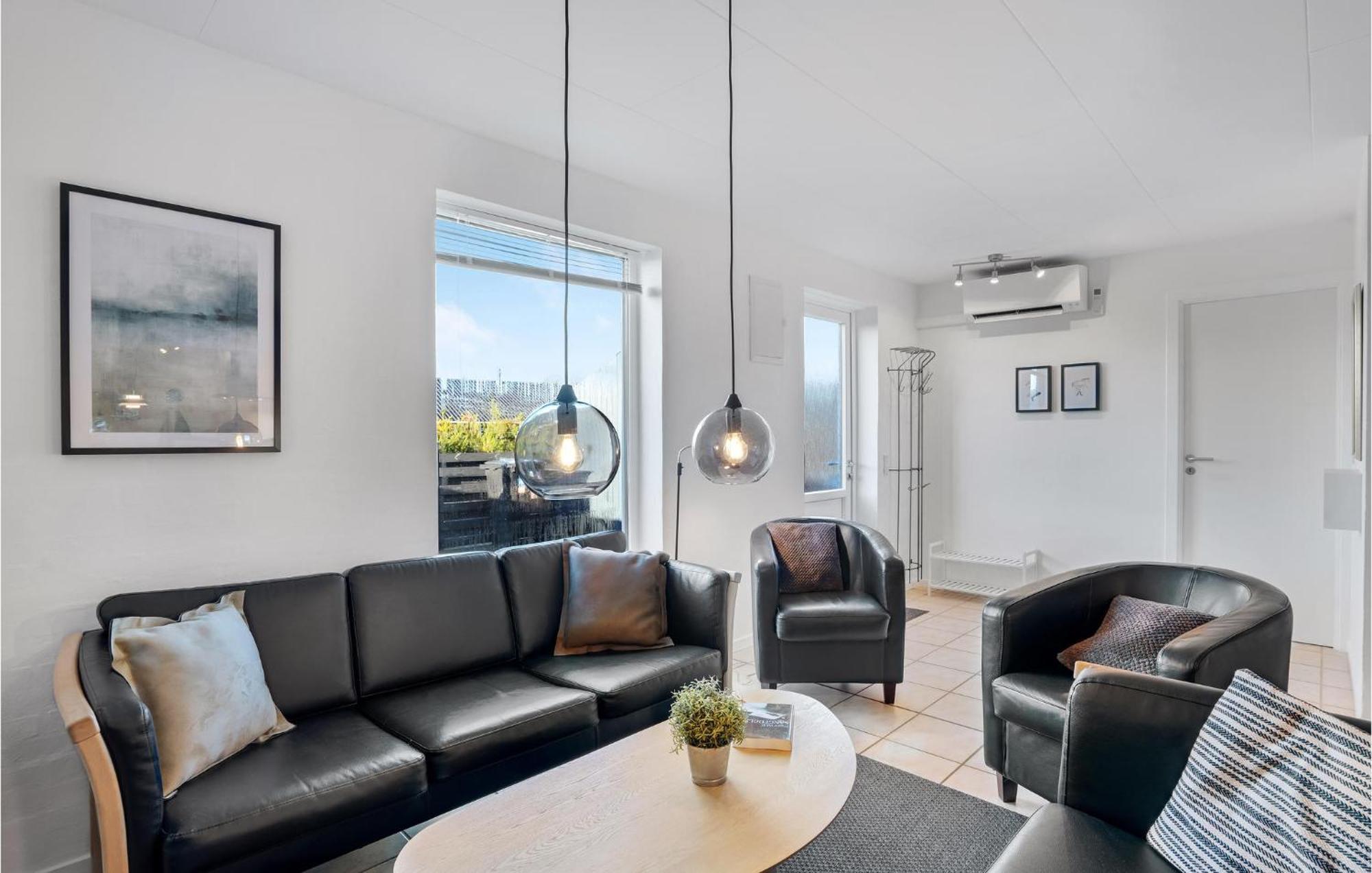 Amazing Home In Hvide Sande With Wifi Bjerregård Exteriér fotografie