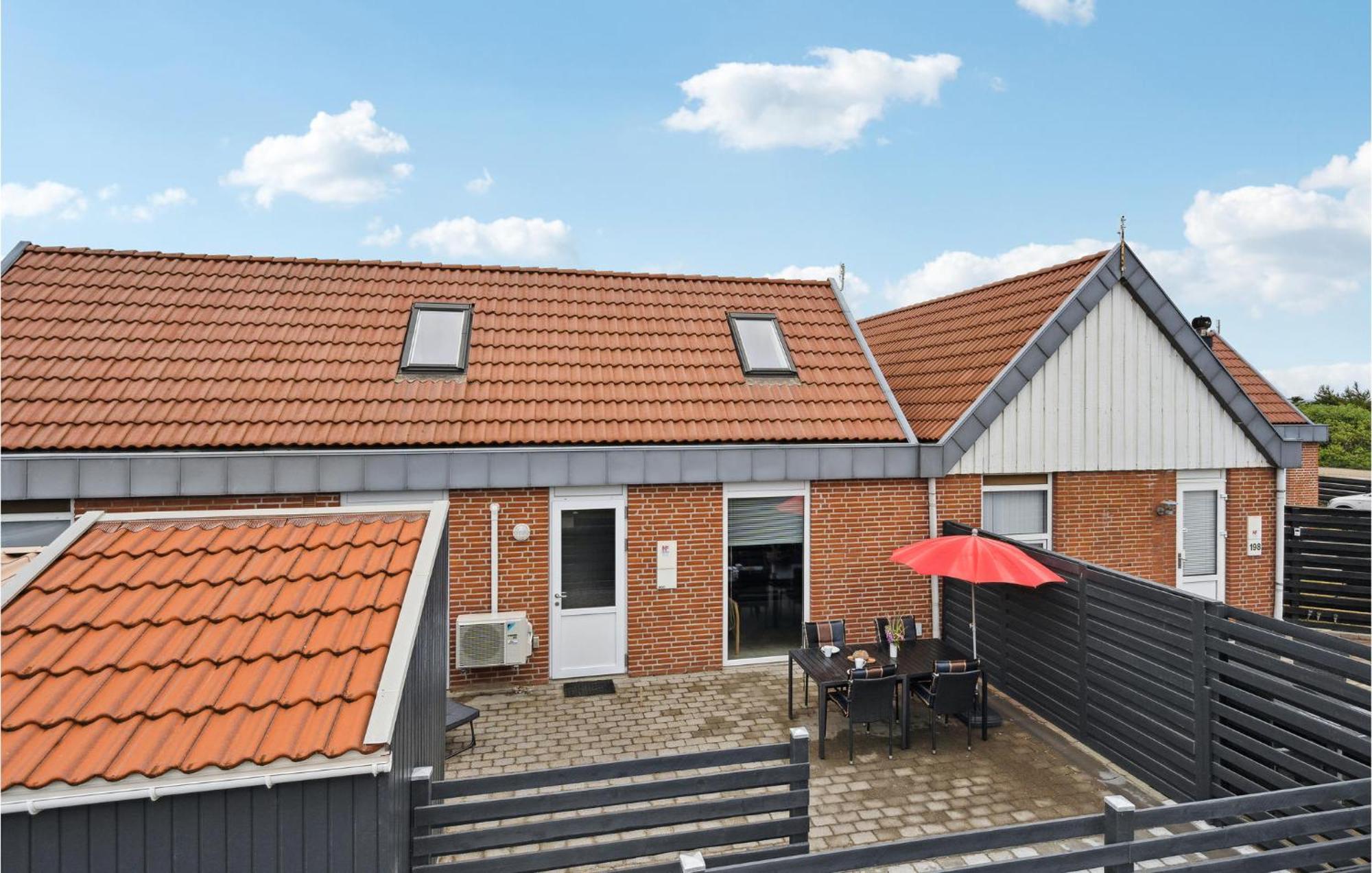 Amazing Home In Hvide Sande With Wifi Bjerregård Exteriér fotografie
